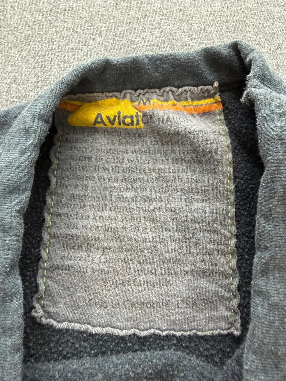 Aviator Nation Rainbow Graphic Print Crew Neck
Sweatshirt Size M - Picture 8 of 8